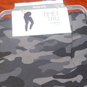 Maternity legging ankle